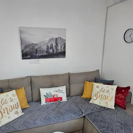 Mails - Kapije Zlatibora * זלאטיבור